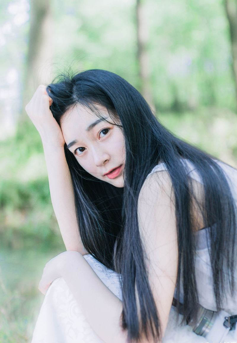 生活不是只有爱情，但你是我的生活。